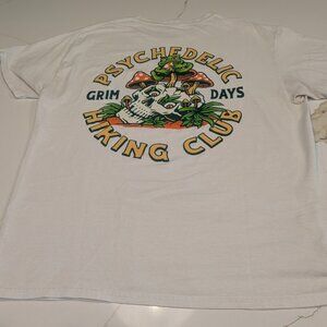 Grim Days Psychedelic Hiking Club Men's Graphic T-Shirt size L